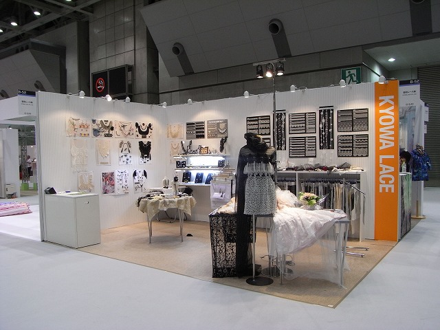 JC2011SS_01.jpg